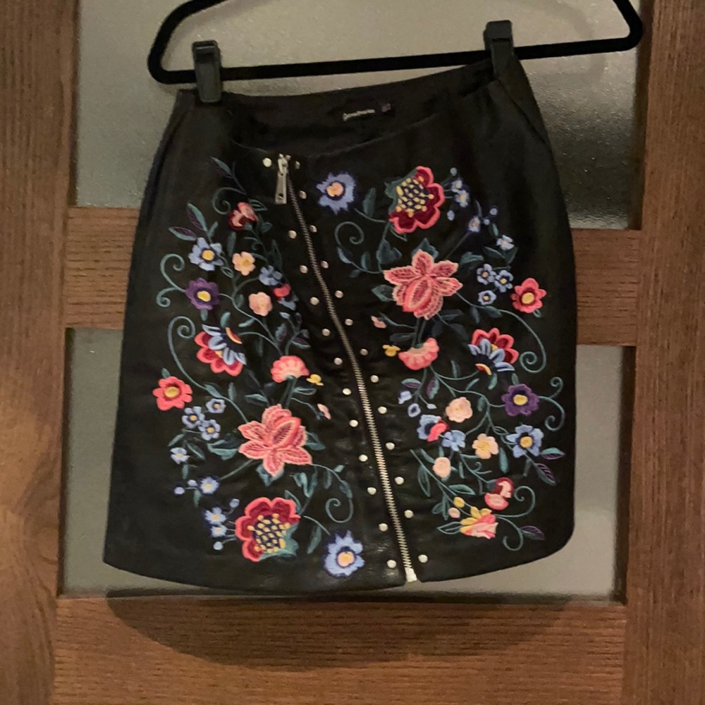 Mini leather skirt